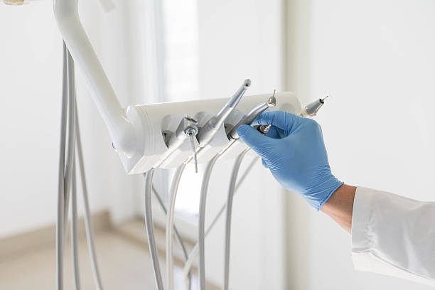 24/7 Emergency Teeth Whitening experts in Bystrom, CA